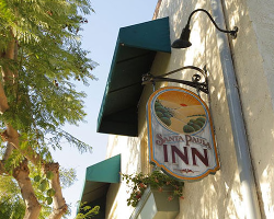 Santa Paula Inn